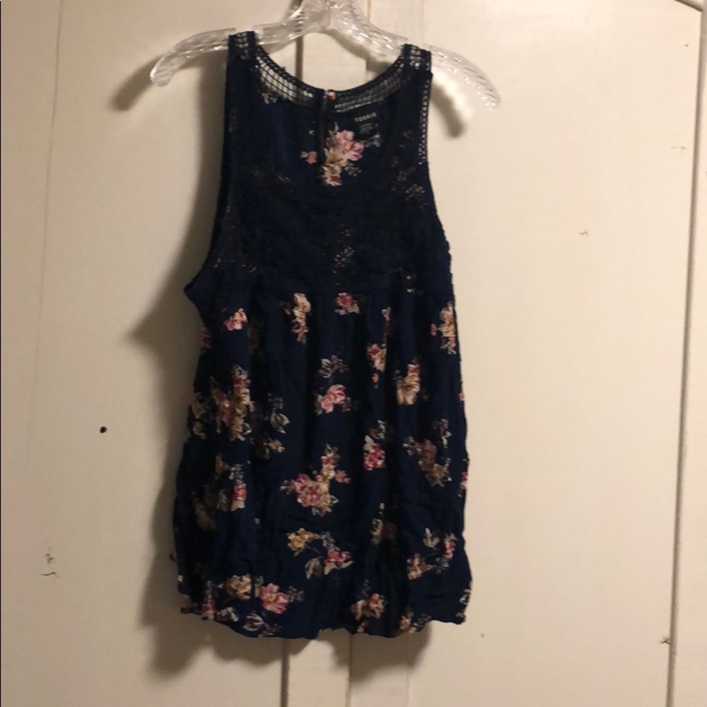 Size 3 torrid tank top